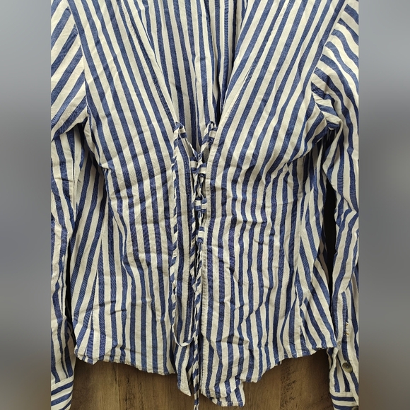 Pilcro And The Letterpress Striped Button Up Tie Back Blouse Size 12 - Picture 12 of 12